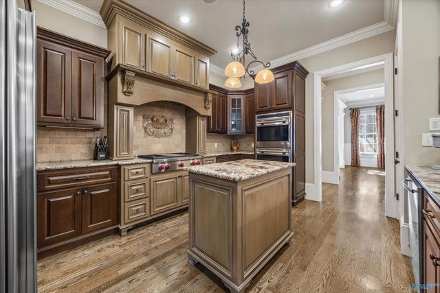 9 Thayer Street NW, Huntsville, AL 35806