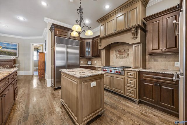 9 Thayer Street NW, Huntsville, AL 35806