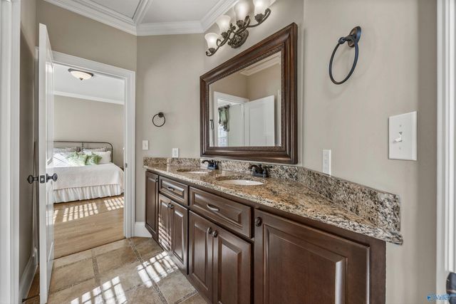 9 Thayer Street NW, Huntsville, AL 35806