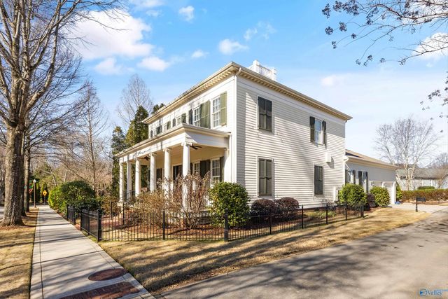 9 Thayer Street NW, Huntsville, AL 35806