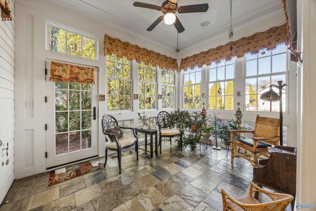 9 Thayer Street NW, Huntsville, AL 35806