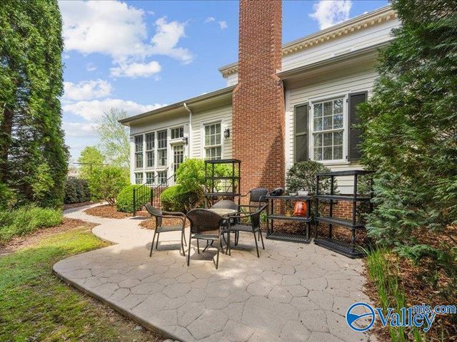 9 Thayer Street NW, Huntsville, AL 35806