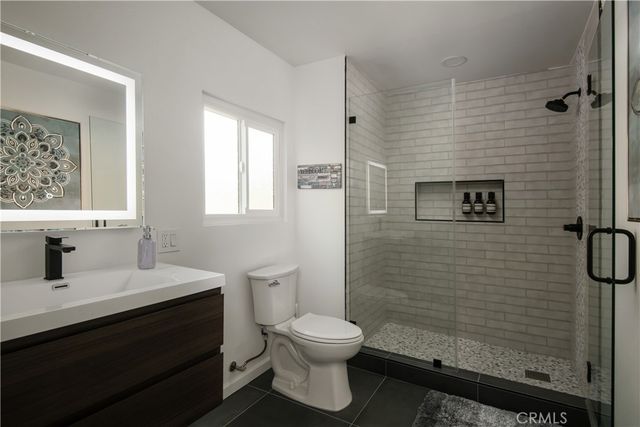 27555 North Bay, Lake Arrowhead, CA 92352