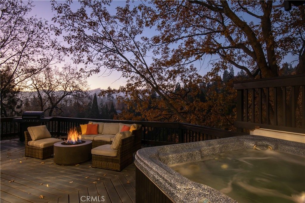 27555 North Bay, Lake Arrowhead, CA 92352