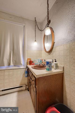 517 N FRONT ST, Steelton, PA 17113