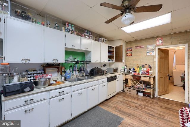 517 N FRONT ST, Steelton, PA 17113