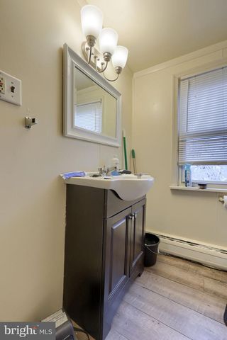 517 N FRONT ST, Steelton, PA 17113