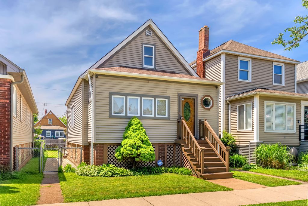 1624 Central Avenue, Whiting, IN 46394