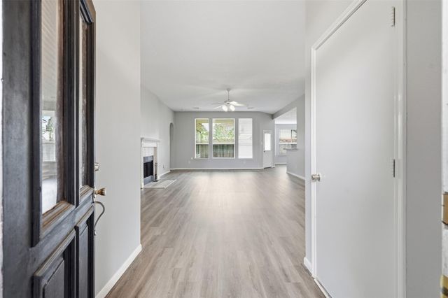 3003 Grey Mist Court, Friendswood, TX 77546