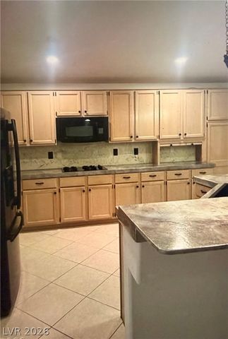 7625 Belmondo Lane, Las Vegas, NV 89128