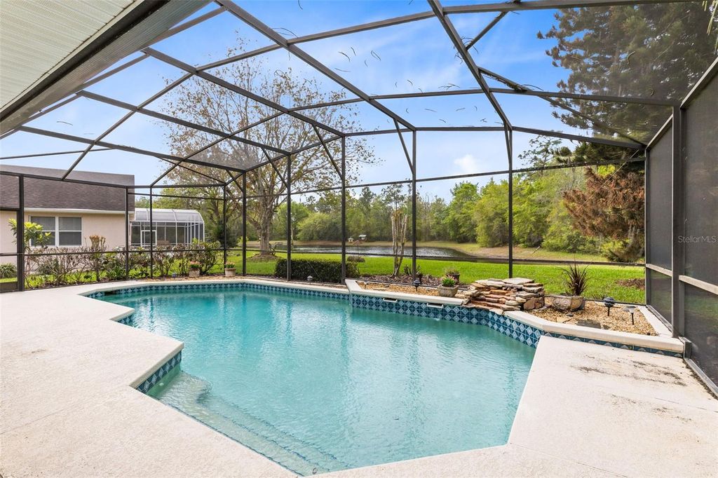 Image 25 of property listing at 8656 GLYBORNE COURT, Orlando, FL 32825