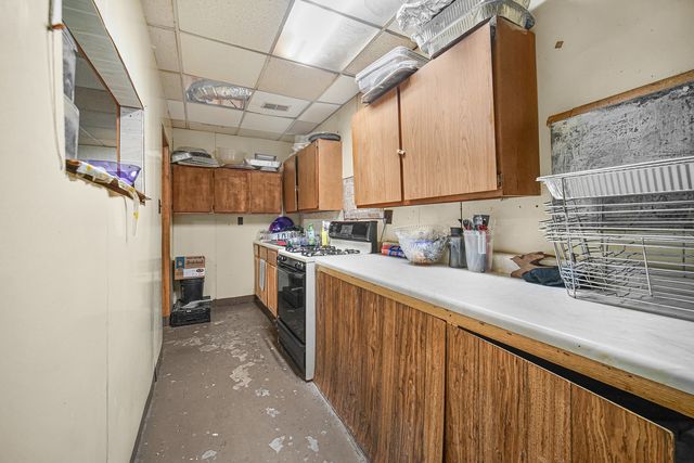 4727 S Wabash Avenue, Chicago, IL 60615