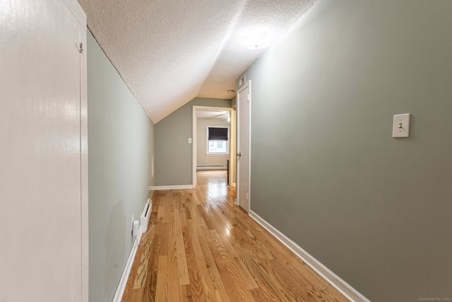 49 Somerset Street, West Hartford, CT 06110