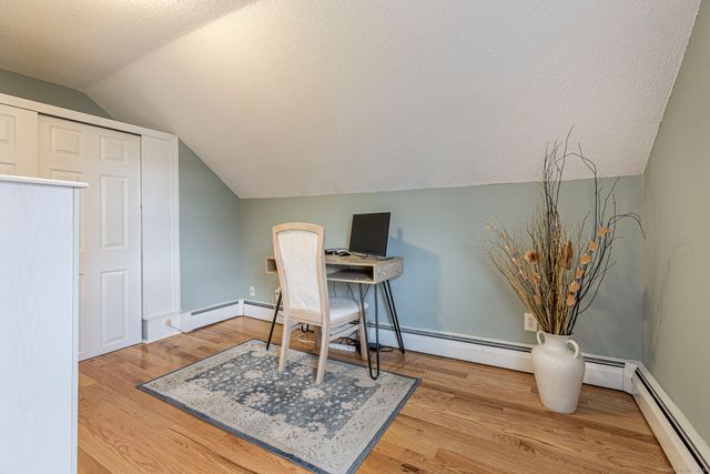 49 Somerset Street, West Hartford, CT 06110