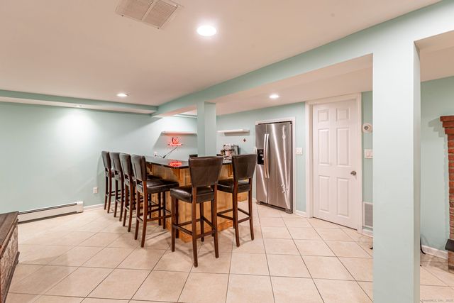 49 Somerset Street, West Hartford, CT 06110