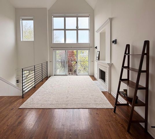 1632 W Erie Street 3, Chicago, IL 60622