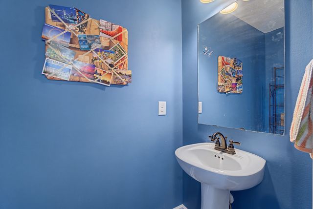 2505 Auldridge Dr, Christiana, TN 37037