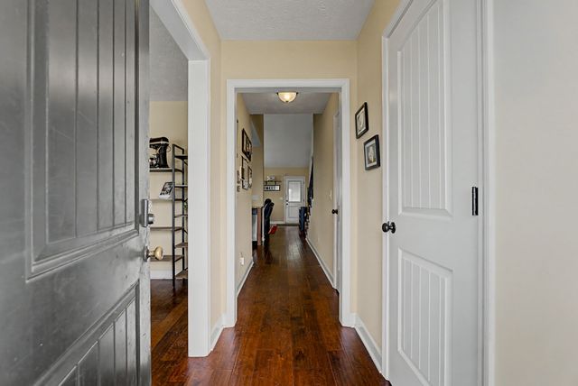 2505 Auldridge Dr, Christiana, TN 37037