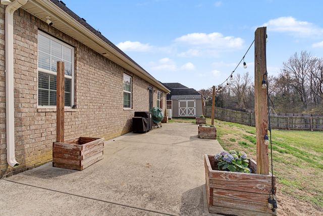 2505 Auldridge Dr, Christiana, TN 37037