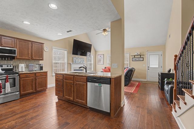 2505 Auldridge Dr, Christiana, TN 37037