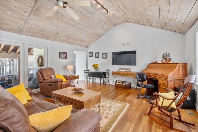 95 Vista Heights, Tilton, NH 03276