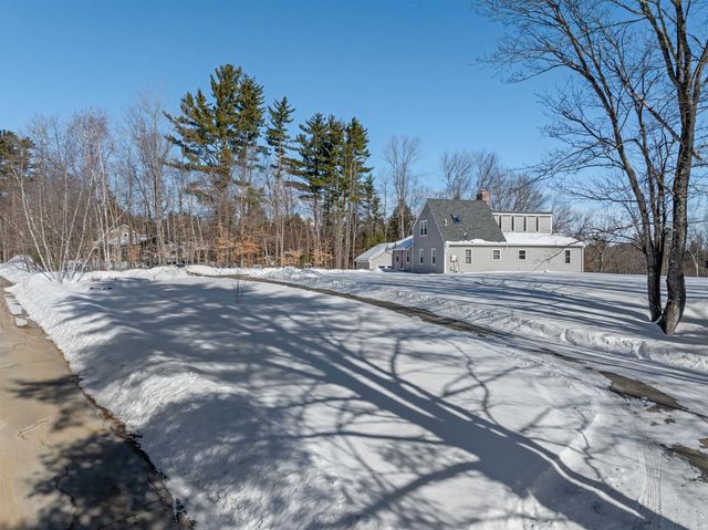95 Vista Heights, Tilton, NH 03276