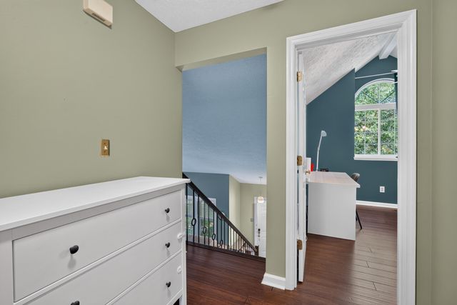 3925 Hillside Drive, Lexington, KY 40514