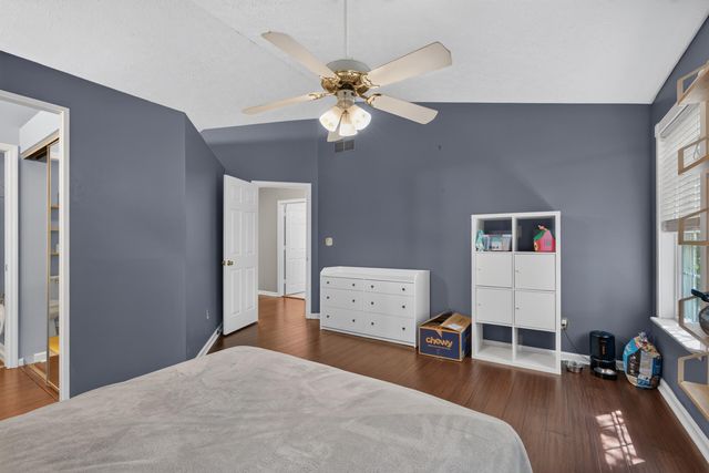 3925 Hillside Drive, Lexington, KY 40514