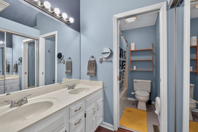 3925 Hillside Drive, Lexington, KY 40514