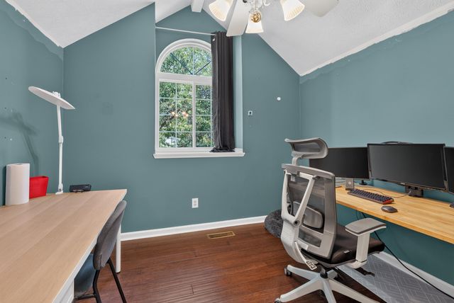 3925 Hillside Drive, Lexington, KY 40514