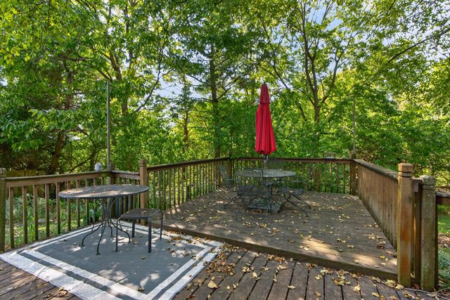 3925 Hillside Drive, Lexington, KY 40514