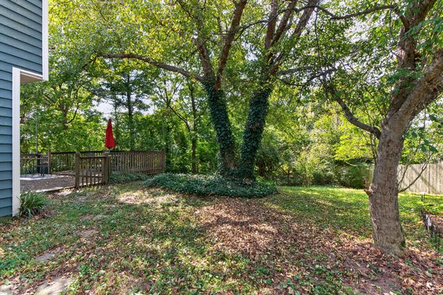 3925 Hillside Drive, Lexington, KY 40514