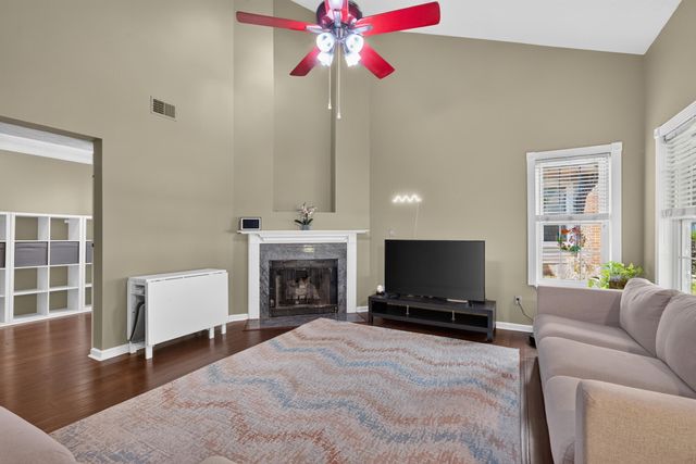 3925 Hillside Drive, Lexington, KY 40514