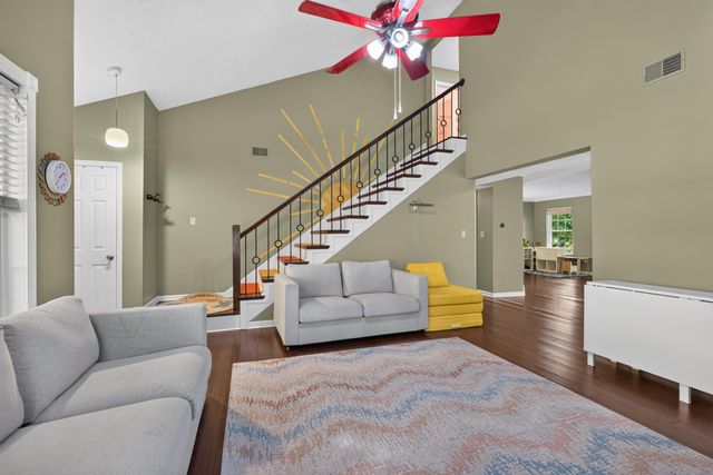 3925 Hillside Drive, Lexington, KY 40514