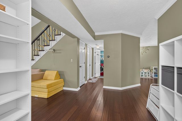 3925 Hillside Drive, Lexington, KY 40514