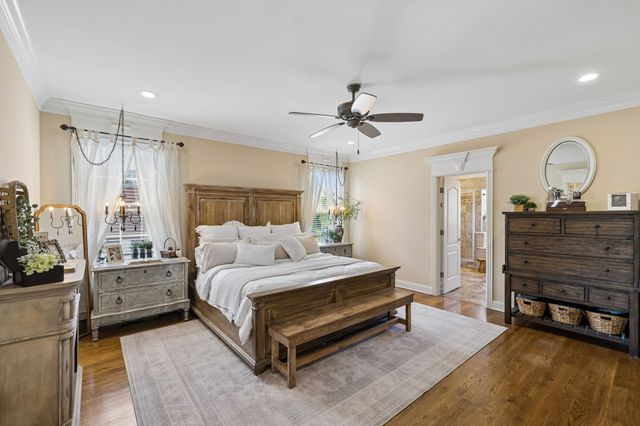 621 Gardenia Way, Murfreesboro, TN 37130