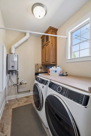 621 Gardenia Way, Murfreesboro, TN 37130