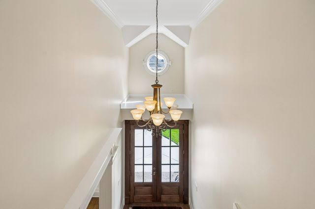 621 Gardenia Way, Murfreesboro, TN 37130