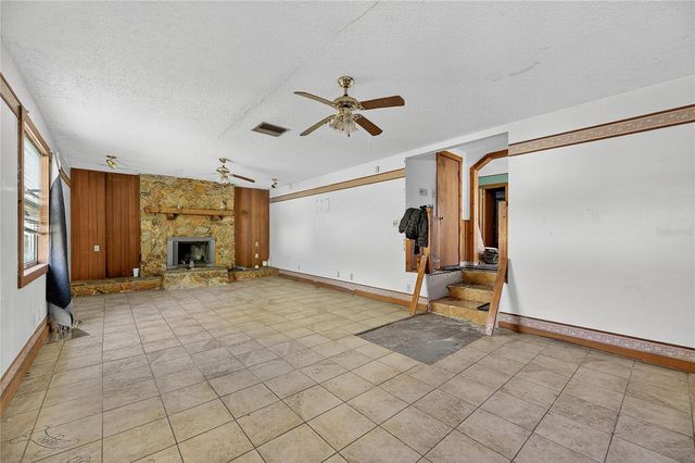 311 S WEBB ROAD, Plant City, FL 33566