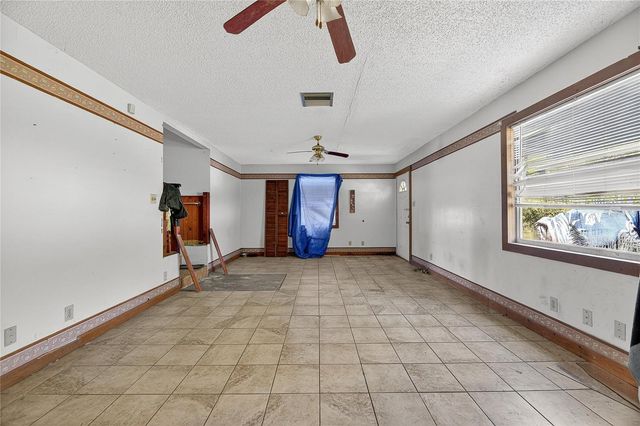 311 S WEBB ROAD, Plant City, FL 33566