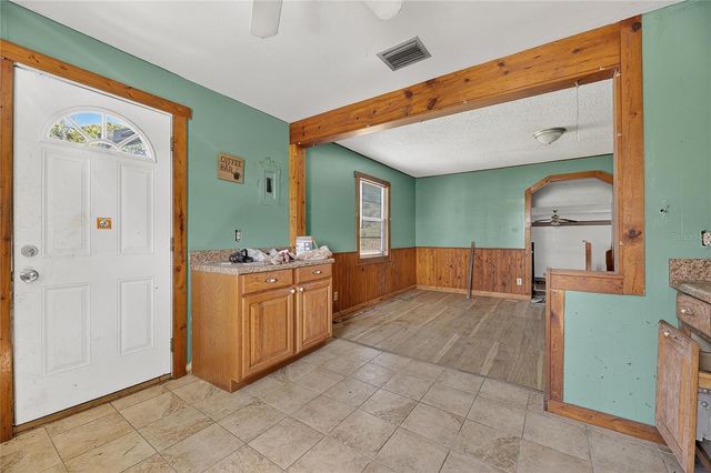 311 S WEBB ROAD, Plant City, FL 33566