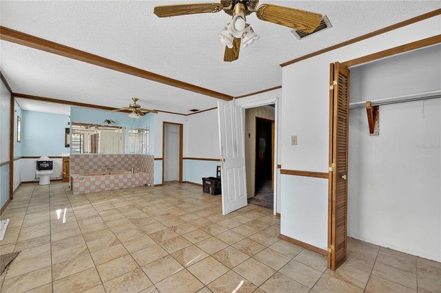 311 S WEBB ROAD, Plant City, FL 33566