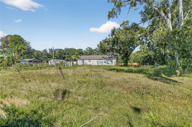 311 S WEBB ROAD, Plant City, FL 33566