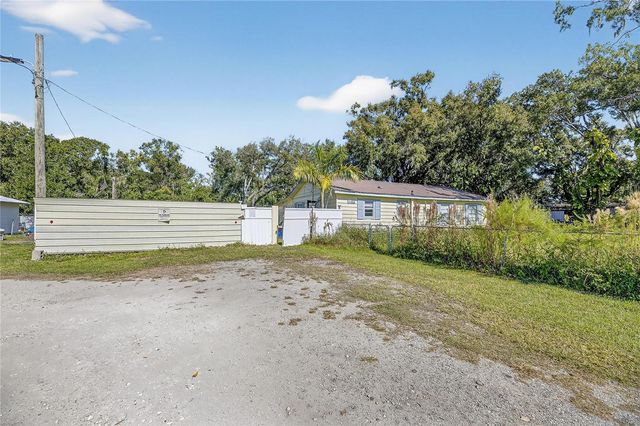 311 S WEBB ROAD, Plant City, FL 33566