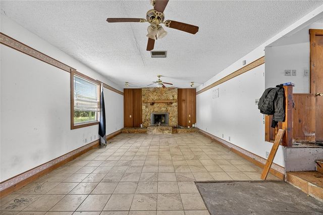 311 S WEBB ROAD, Plant City, FL 33566