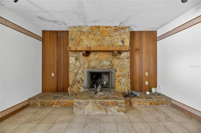 311 S WEBB ROAD, Plant City, FL 33566