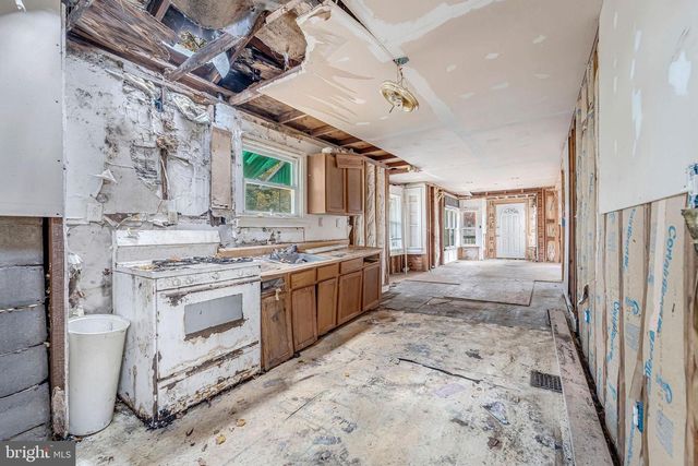 716 W ADAMS AVE, Pleasantville, NJ 08232