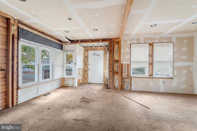 716 W ADAMS AVE, Pleasantville, NJ 08232