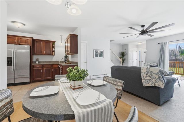 9 Racine Rd Apt 105, Milton, VT 05468