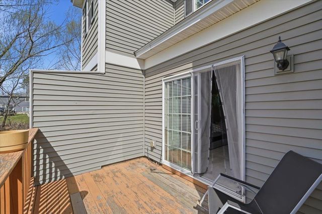 9 Racine Rd Apt 105, Milton, VT 05468